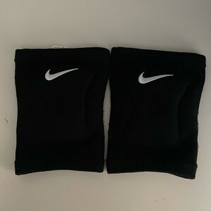 Black Nike Volleyball Knee Pads